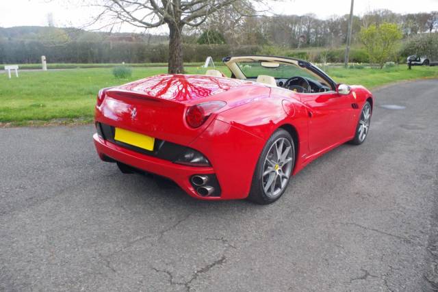 2011 Ferrari California 4.3 2+ 2dr F1