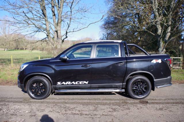 SsangYong Musso 2.2 Double Cab Pick Up Saracen 4dr Auto AWD Pick Up Diesel Black