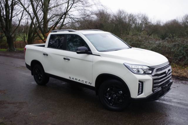 SsangYong Musso Musso Saracen 2.2 Diesel Automatic £38394 is vat inc price Pick Up Diesel White