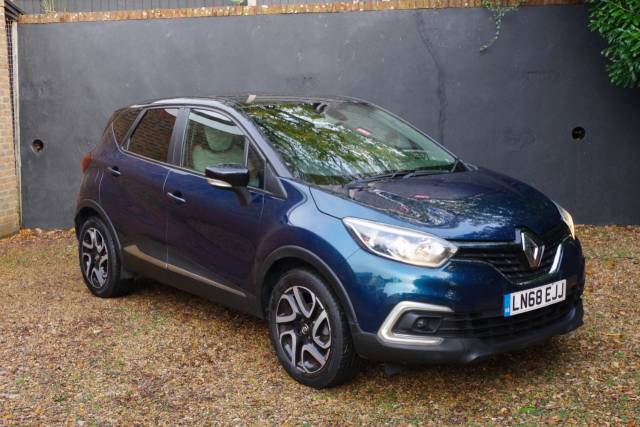 Renault Captur 0.9 TCE 90 Iconic 5dr Hatchback Petrol Blue/black