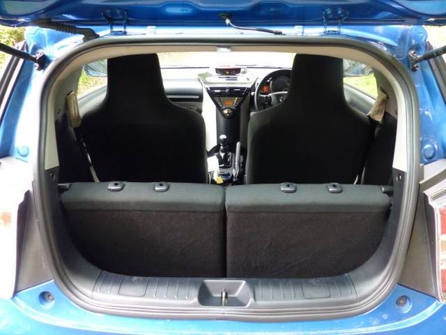 2012 Toyota iQ 1.0 VVT-i 2 3dr